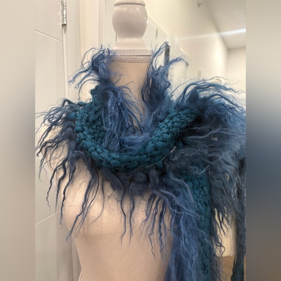 Blue Fuzzy Knit Scarf - Picture 1 of 9